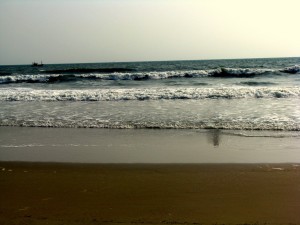 arossim beach goa