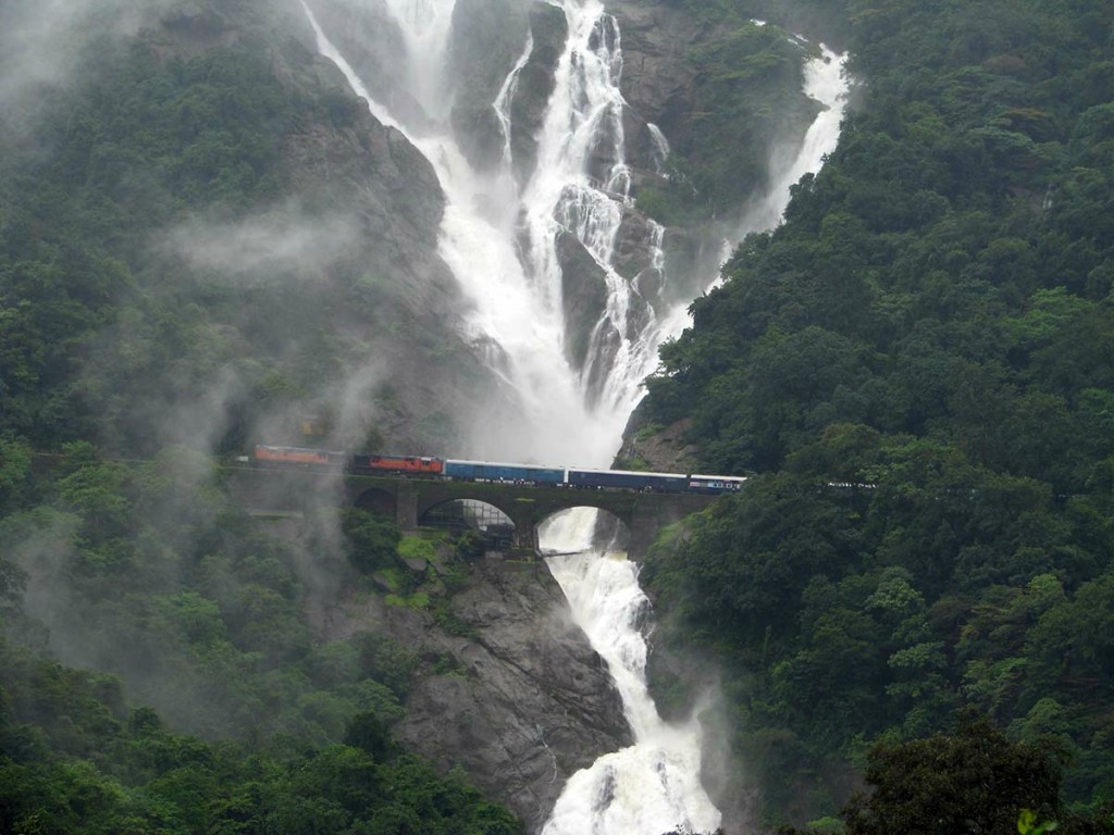 Dudhsagar Waterfall - tourmet