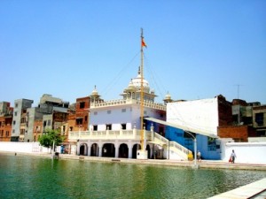 Santokhsar Sahib, Amritsar