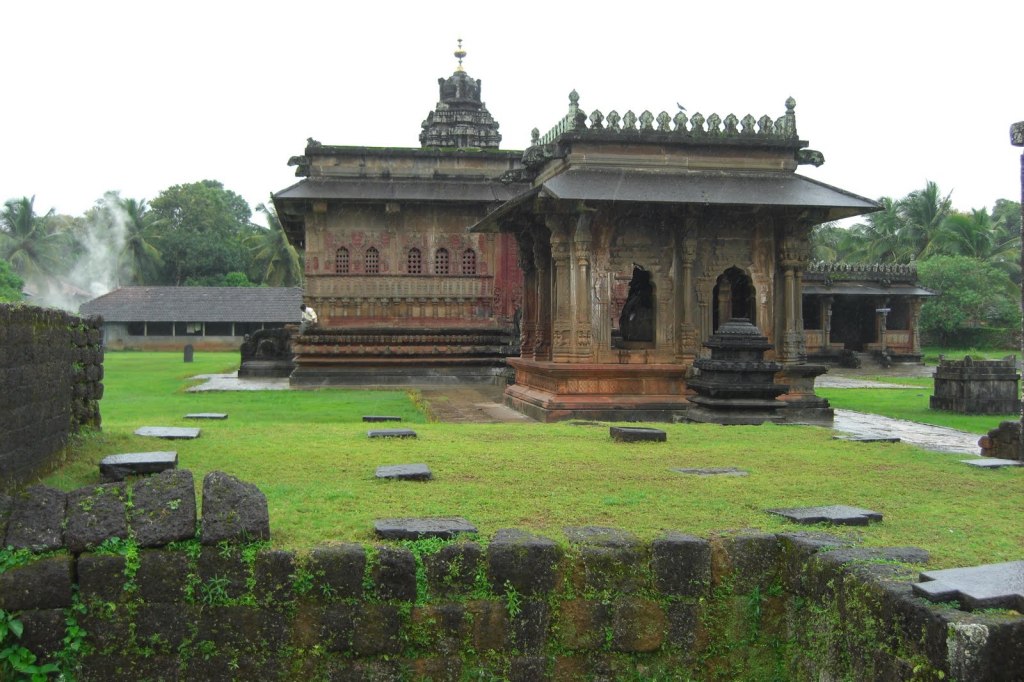 Ikkeri Temple, Itkeri, Shimoga